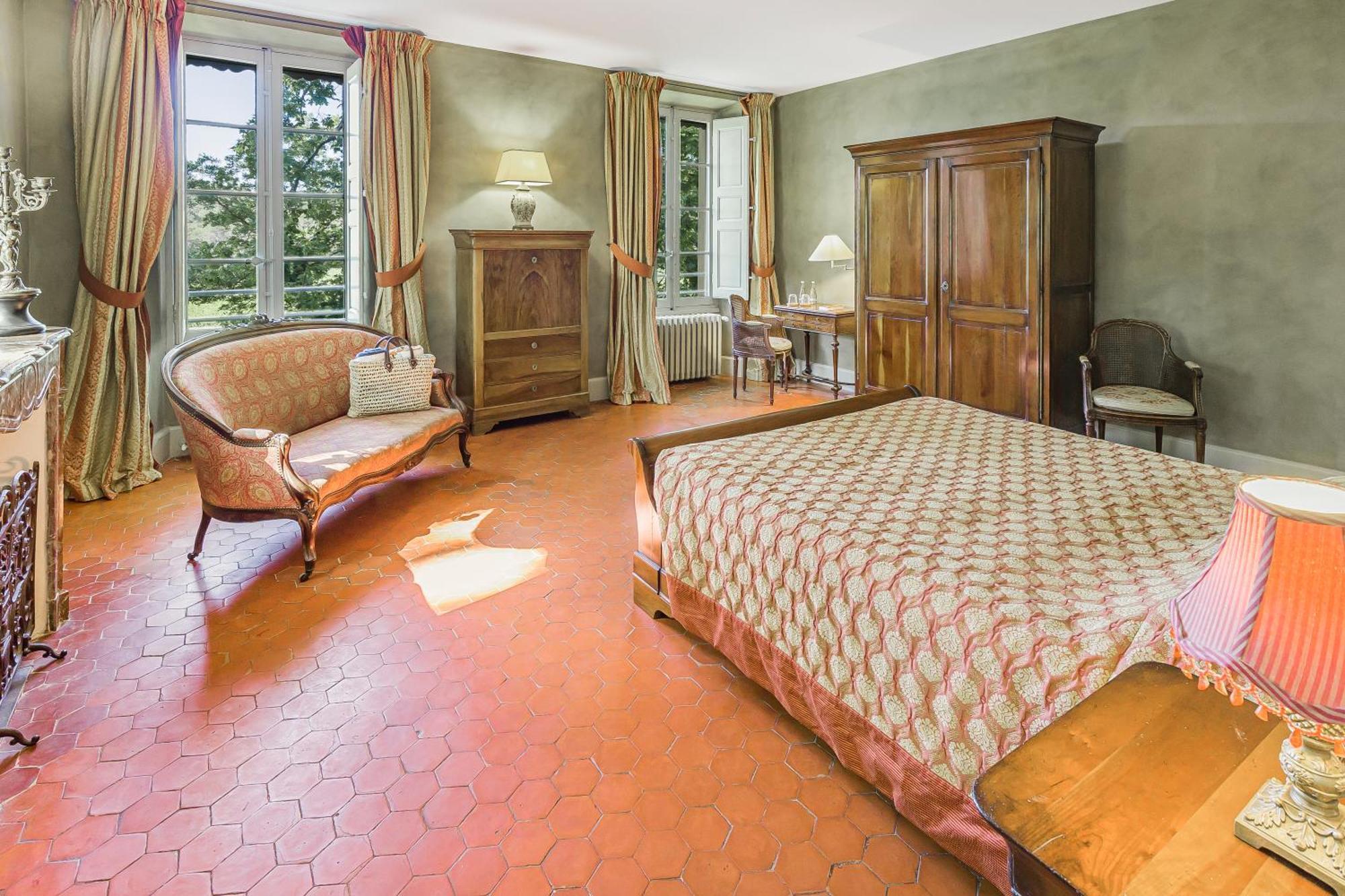 Masseboeuf Chateau Mentone מראה חיצוני תמונה